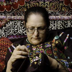 Continuing Textile Traditions of the Arab World