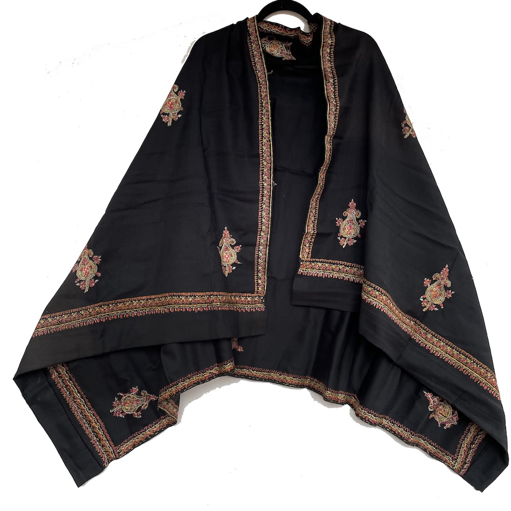 Luxurious Kashmir Pashmina Shawl - India