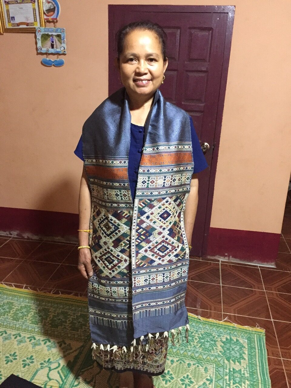 Handwoven Silk Textiles from Laos & book Silk Weavers of Hill Tribe Laos - Image 3